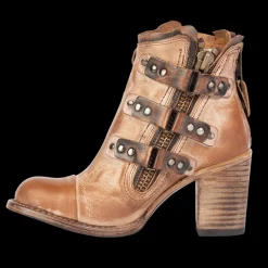 Clearance Beckett Womens Shoes