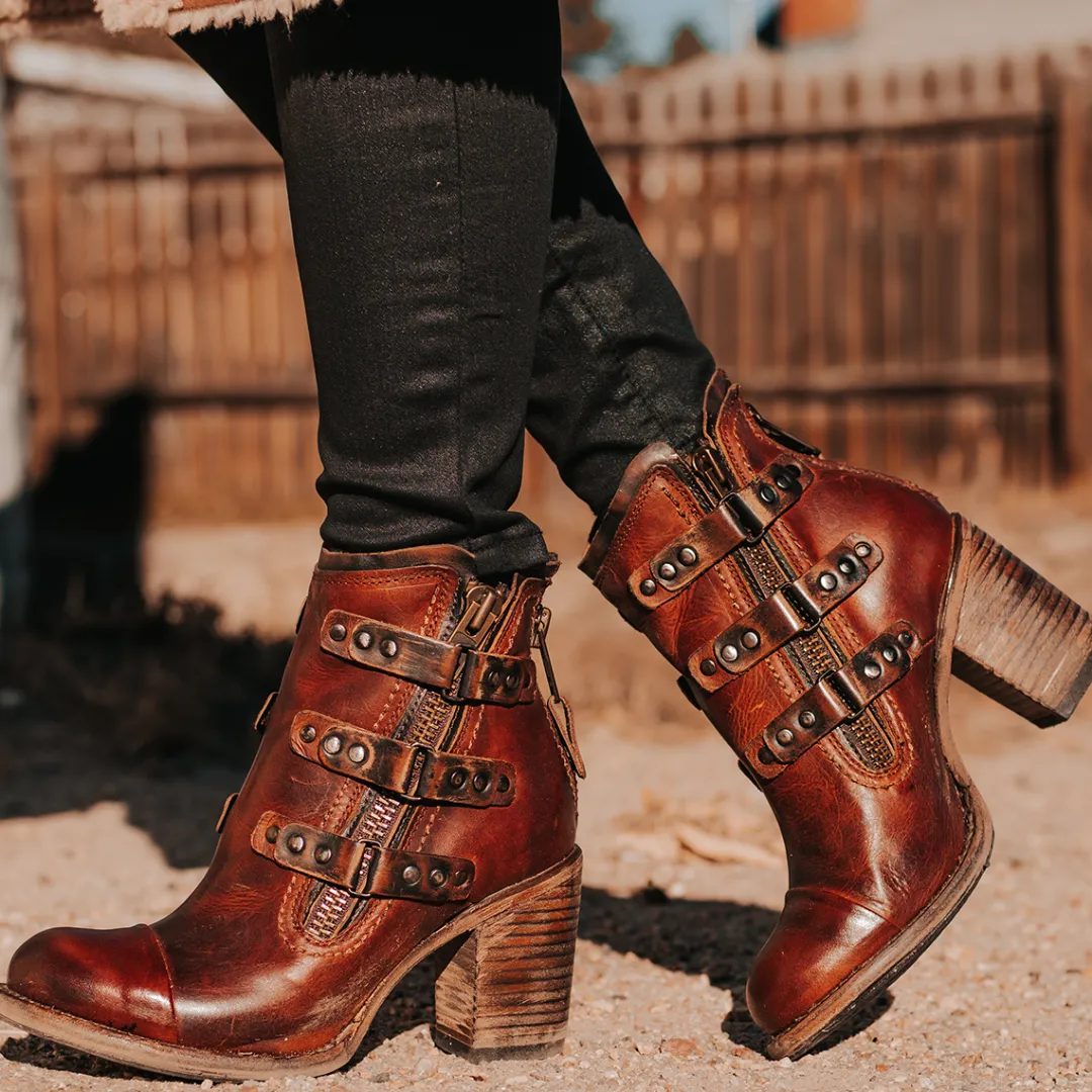 New Beckett Womens Booties