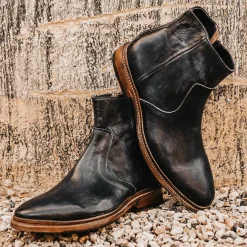 Discount Douglas Mens Street