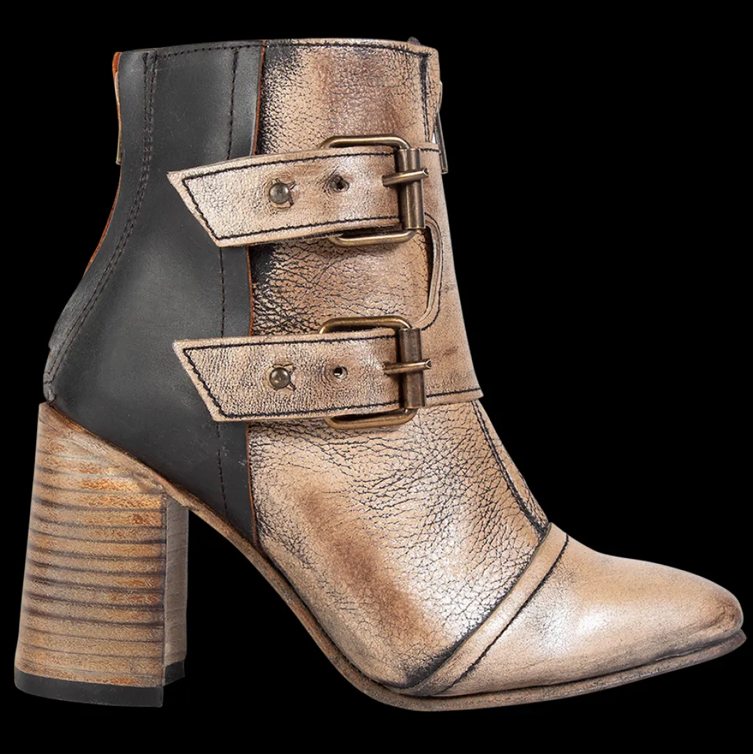 Clearance Joey Womens Shoes
