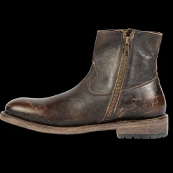 Outlet Pueblo Mens Street