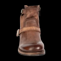 Clearance Railroad Mens Street
