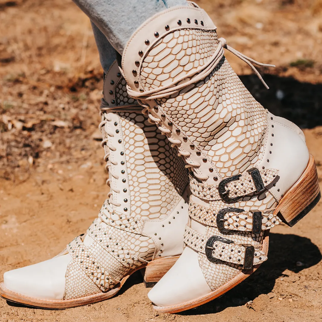 Hot Winnie Womens Booties